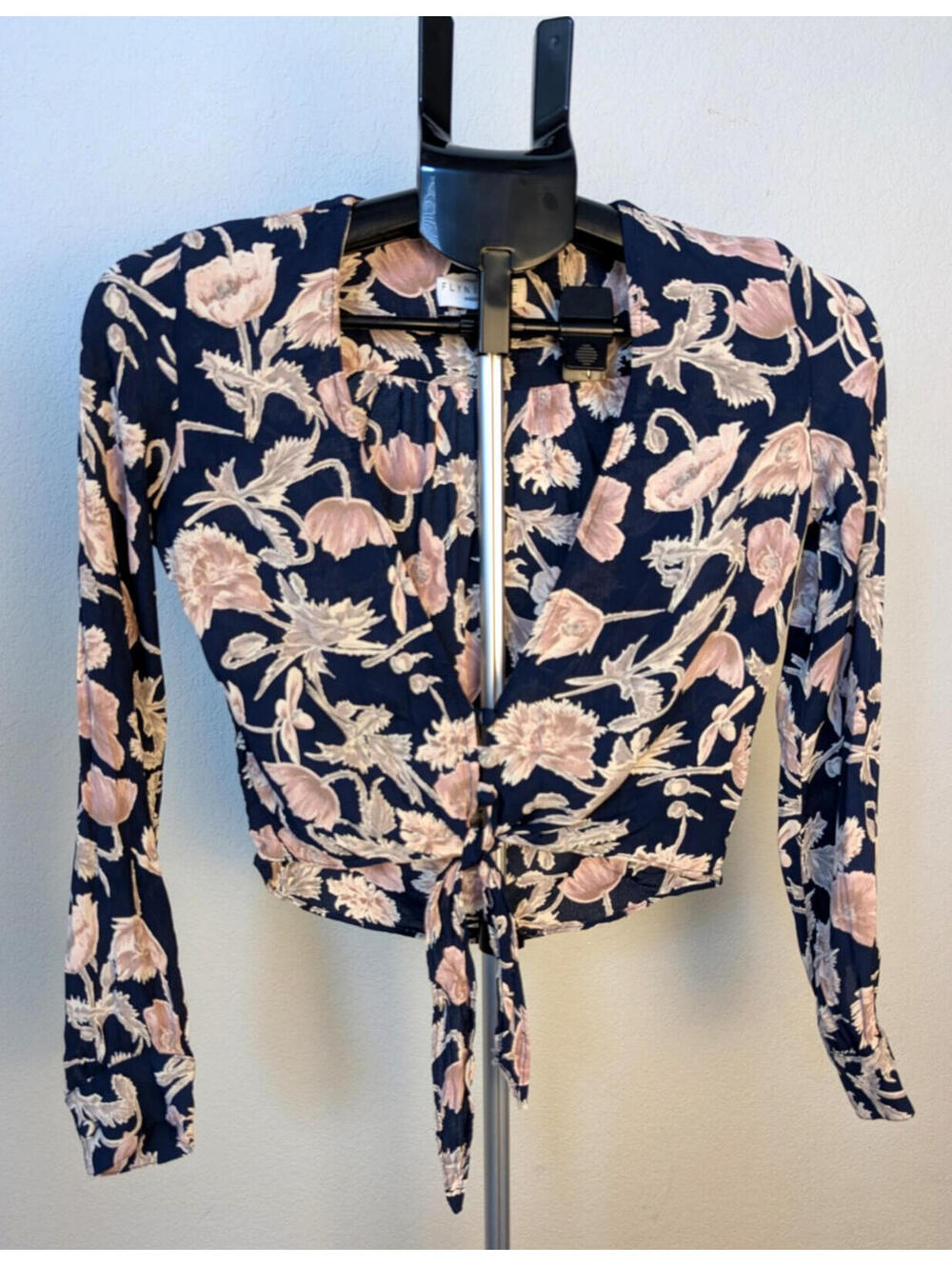 Romantic Boho Flynn Skye Navy Floral Tie-Front Crop Top XS